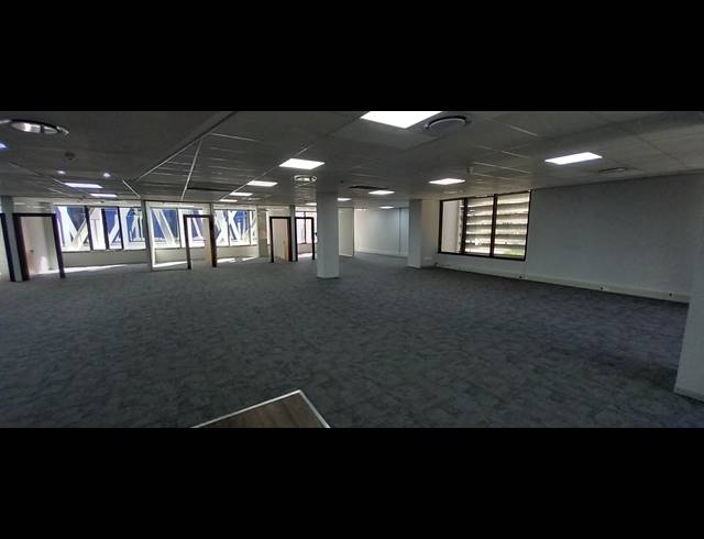 412M² OFFICE TO LET IN BRYANSTON